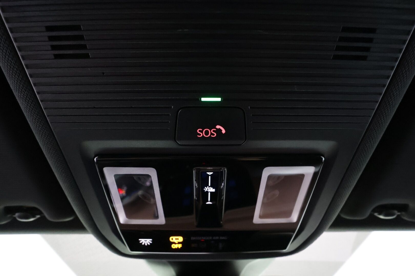 Volkswagen ID.4 2021 Pro Performance 150 kW, akku 77 kWh - | ACC | ILP | Koukku | Lasikatto | HUD | Matrix-LED | Hierovat muistipenkit | 360-Kamera | Puolinahat | Navi | Keyless | Kahdet Renkaat |