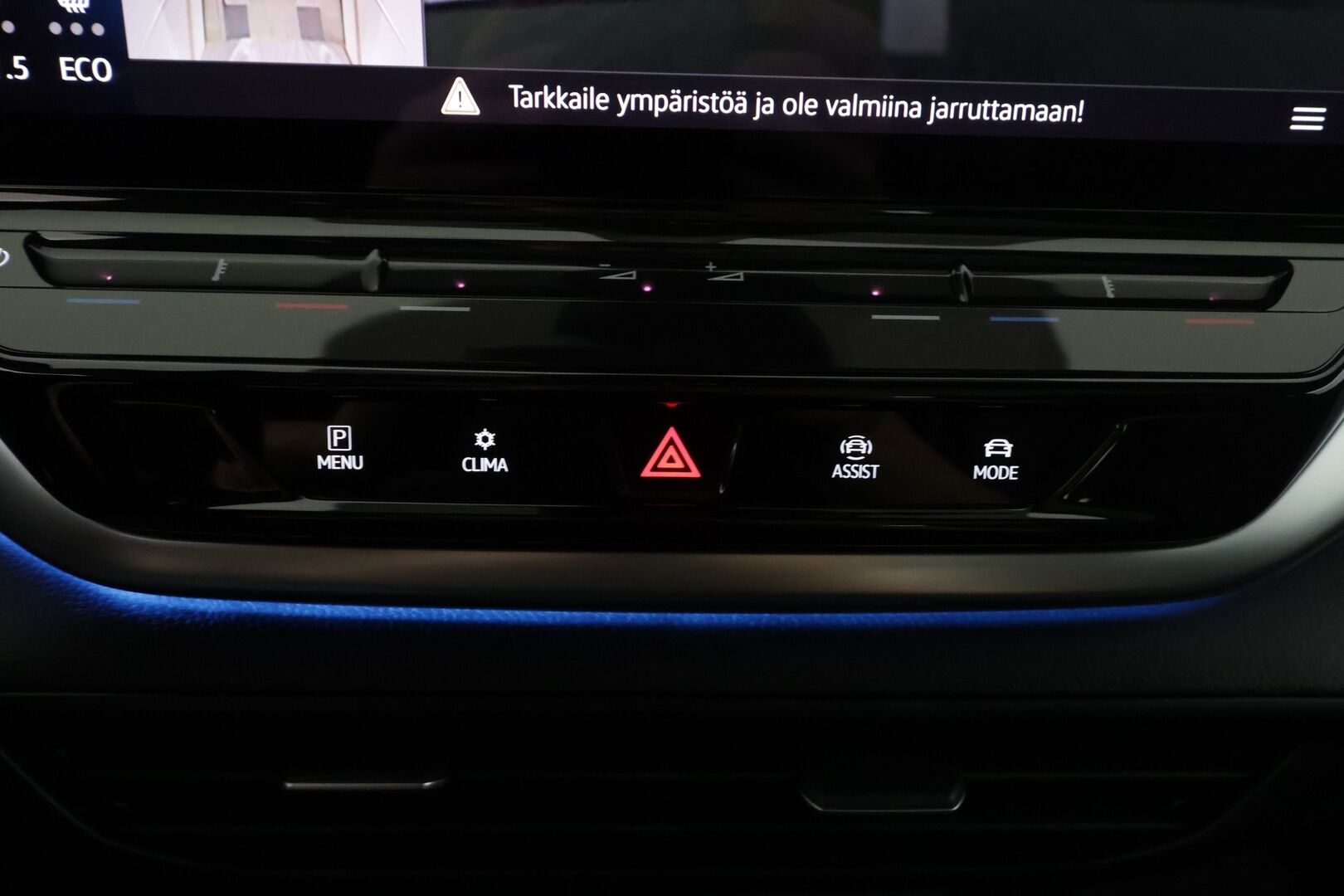 Volkswagen ID.4 2021 Pro Performance 150 kW, akku 77 kWh - | ACC | ILP | Koukku | Lasikatto | HUD | Matrix-LED | Hierovat muistipenkit | 360-Kamera | Puolinahat | Navi | Keyless | Kahdet Renkaat |