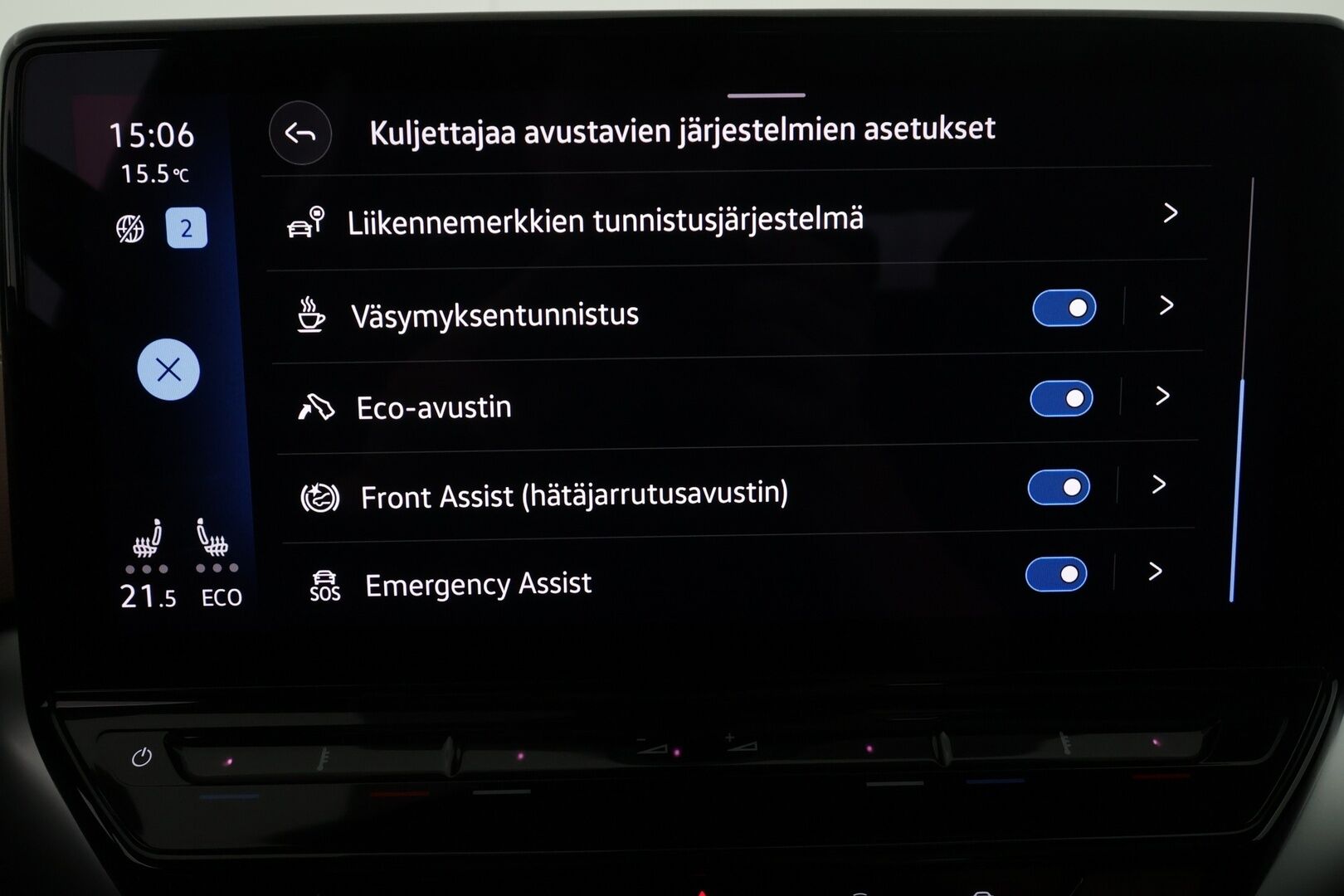 Volkswagen ID.4 2021 Pro Performance 150 kW, akku 77 kWh - | ACC | ILP | Koukku | Lasikatto | HUD | Matrix-LED | Hierovat muistipenkit | 360-Kamera | Puolinahat | Navi | Keyless | Kahdet Renkaat |