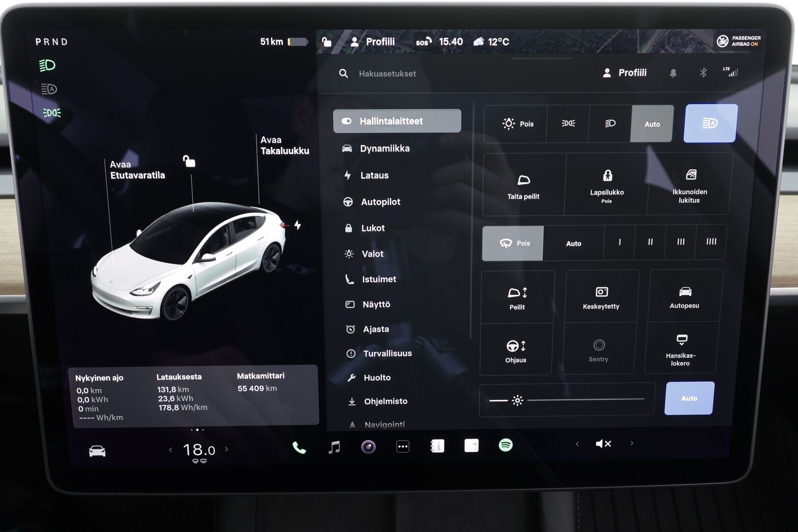 Tesla Model 3 2021 Standard Range Plus * ACC / ILP / P.kamera / Matrix LED / Navi * - Huippu sähköauto / Hyvät varusteet / Hieno yksilö - HULLUT AVAJAISHULINAT KORKOTARJOUS 3,29 %