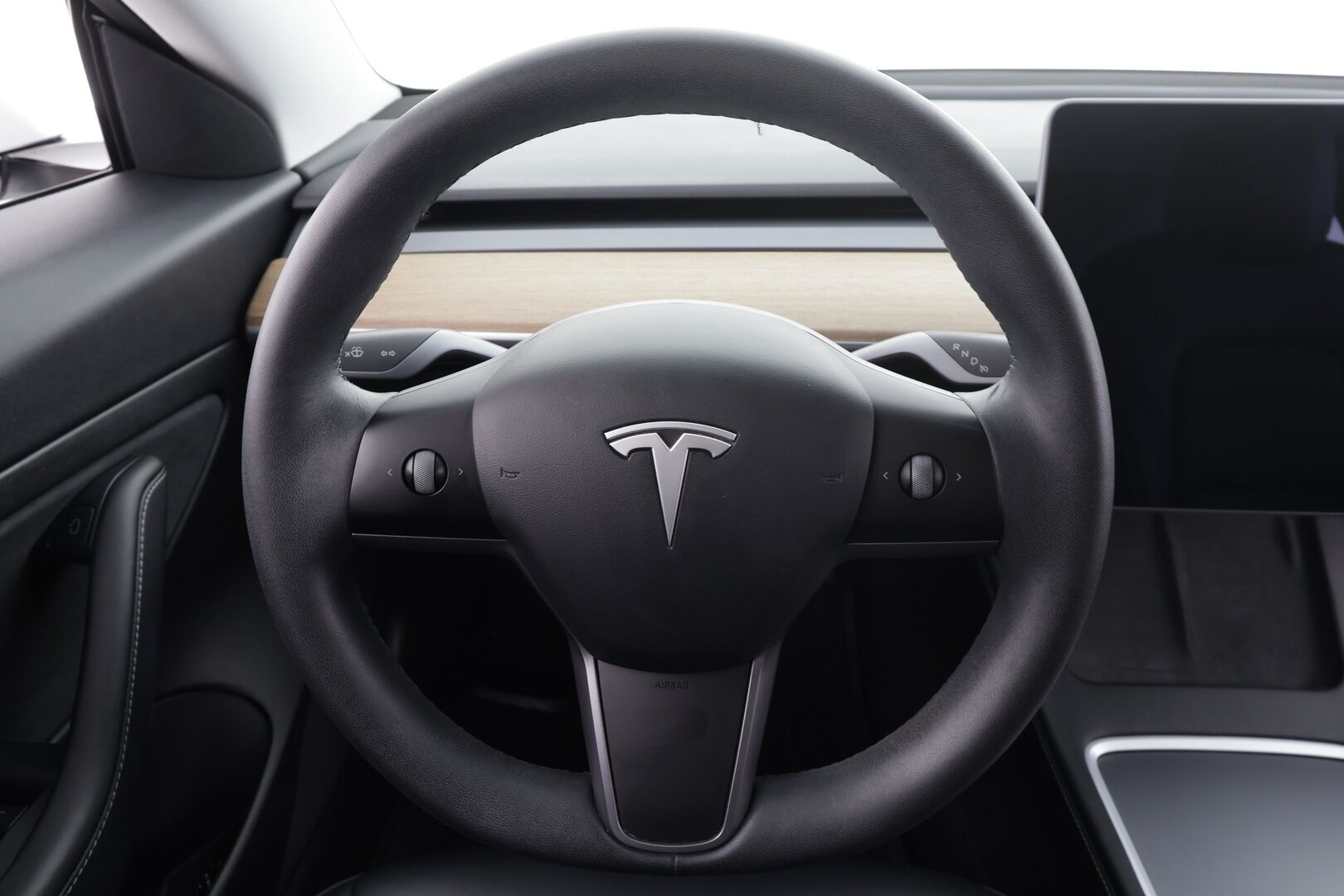 Tesla Model 3 2021 Standard Range Plus * Lasikatto / P.kamera / Matrix LED / Navi / Nahat / ILP *