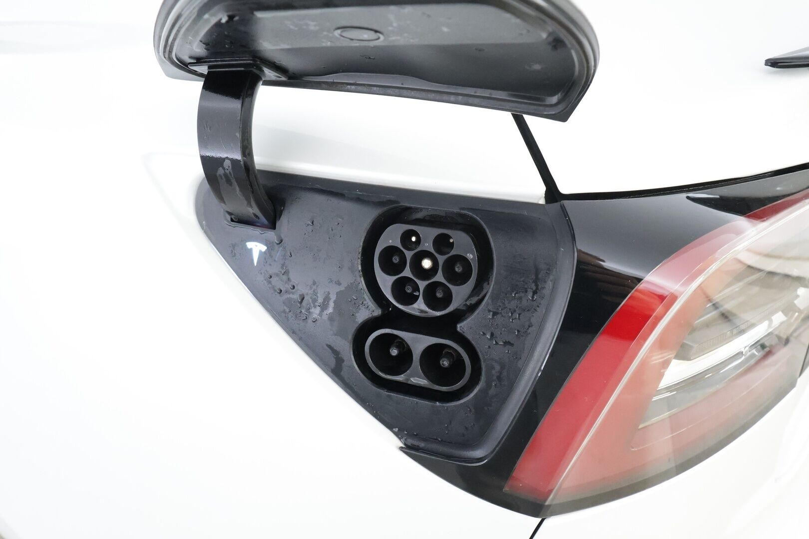 Tesla Model 3 2021 Standard Range Plus * Lasikatto / P.kamera / Matrix LED / Navi / Nahat / ILP *