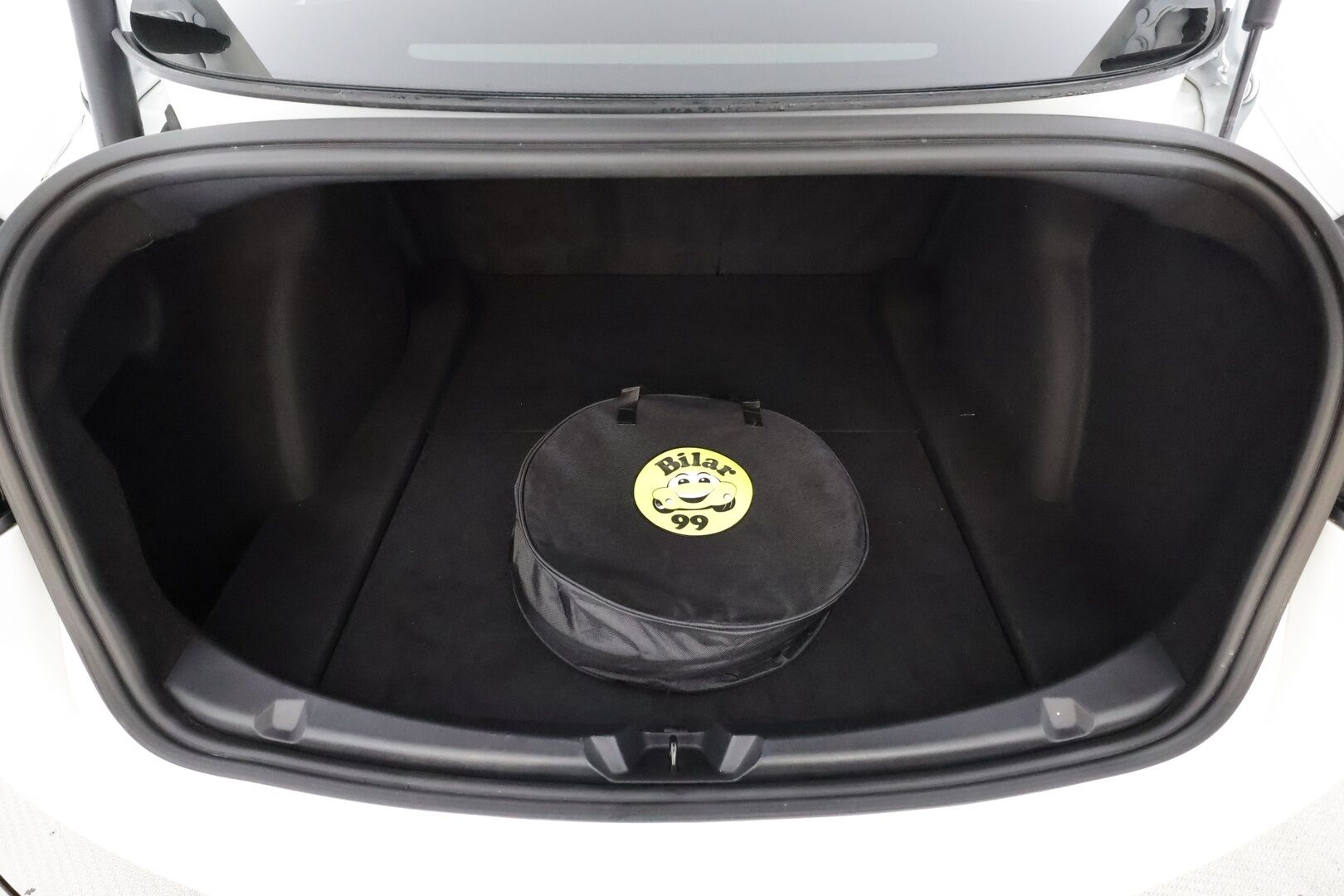 Tesla Model 3 2021 Standard Range Plus * ACC / ILP / P.kamera / Matrix LED / Navi * - Huippu sähköauto / Hyvät varusteet / Hieno yksilö - HULLUT AVAJAISHULINAT KORKOTARJOUS 3,29 %