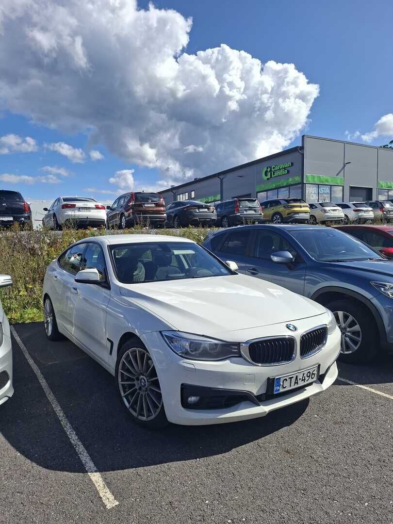 BMW 320 Gran Turismo 2015 F34 Gran Turismo 320i TwinPower Turbo A Limited xDrive Edition - Suomi-auto | Kahdet renkaat aluvantein | P.Tutka | Lohko+sisähaara | Bluethoot | Vakkari | Sähkökontti
