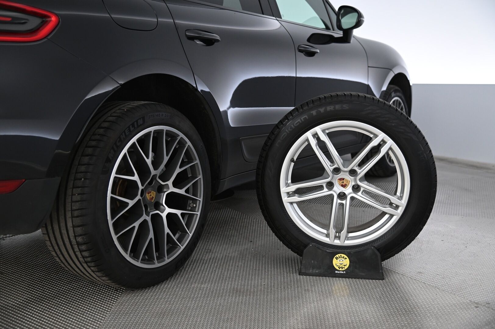 Porsche Macan 2014 S Diesel*Burmester / ACC / Panorama / P.Kamera / Navi / PASM * - *Huippu varusteet / Merkkihuollettu / 2x Porsche vanteet / Juuri katsastettu*
