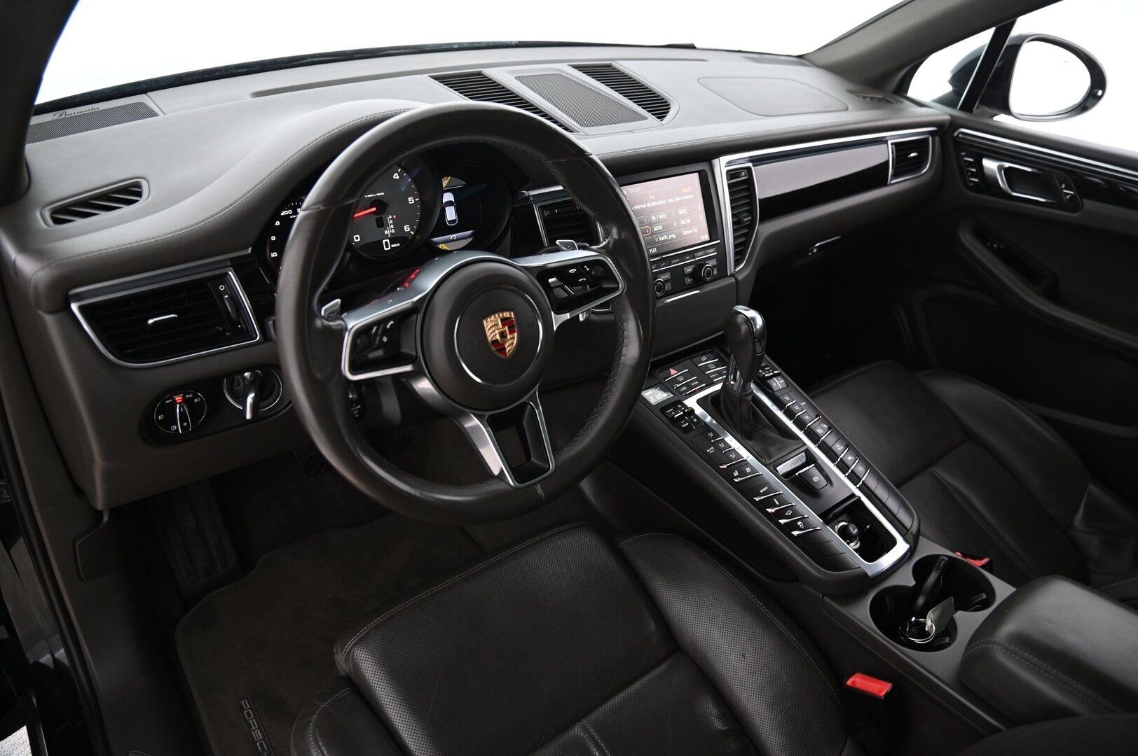 Porsche Macan 2014 S Diesel*Burmester / ACC / Panorama / P.Kamera / Navi / PASM * - *Huippu varusteet / Merkkihuollettu / 2x Porsche vanteet / Juuri katsastettu*
