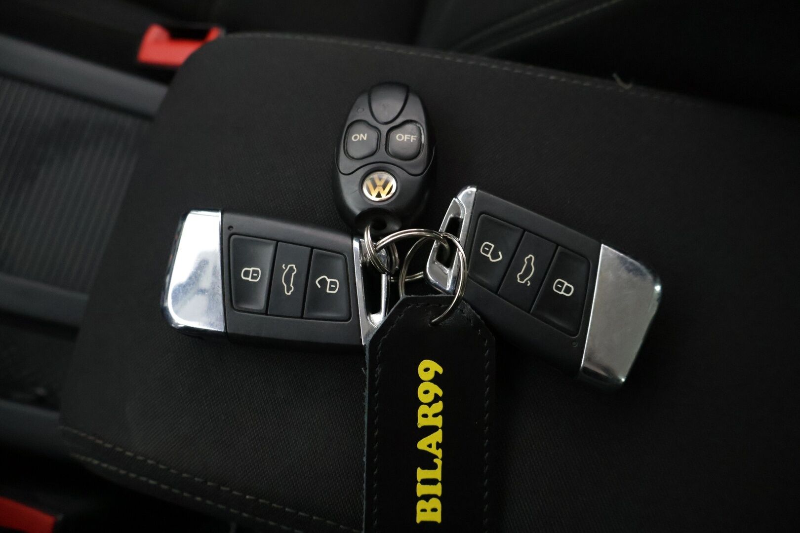 Volkswagen Passat 2015 Variant Comfortline 1,6 TDI 88 kW (120 hv) BlueMotion Technology  * YritysOutlet - Myydään vain yrityksille / Webasto * - YritysOutlet - Myydään vain yrityksille / Vetokoukku / Sähkökontti / Katsastus 02/2027