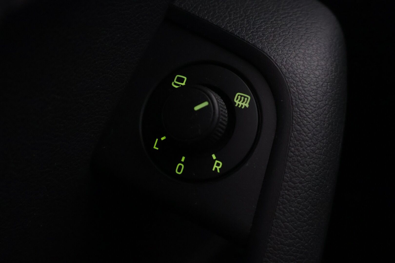 Skoda Octavia 2015 Combi 1,4 TSI Elegance DSG Autom. * Sähk.kontti / JUURI KATSASTETTU! *