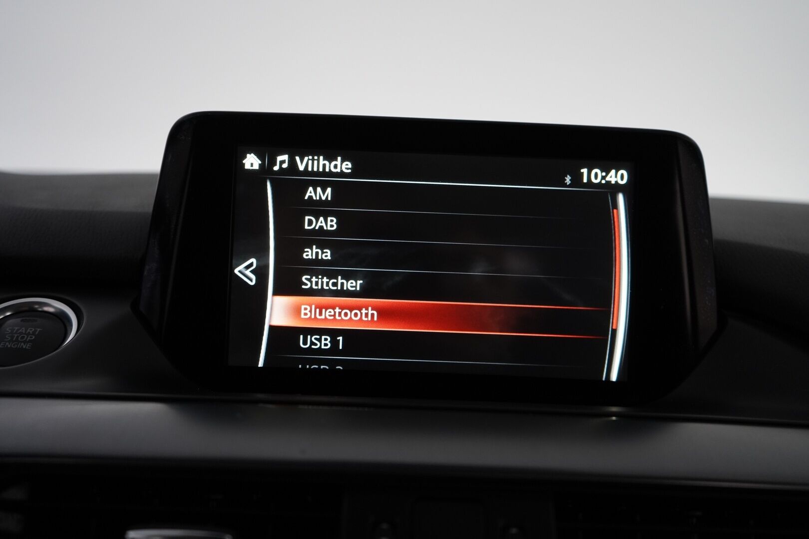 Mazda 6 2015 Sport Wagon 2,0 (145) SKYACTIV-G Premium Plus * Vakkari / Lohko / Tutkat / Penkinlämmittimet / Bluetooth * - Suomi-auto / Merkkihuollettu / Juuri katsastettu / Kahdet OEM vanteet