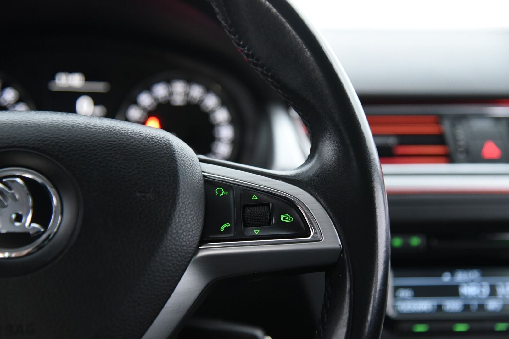 Skoda Rapid 2015 Spaceback 1,6 TDI 105 Elegance / Myydään huutokaupat.comissa! / - / Myydään huutokaupat.comissa! /