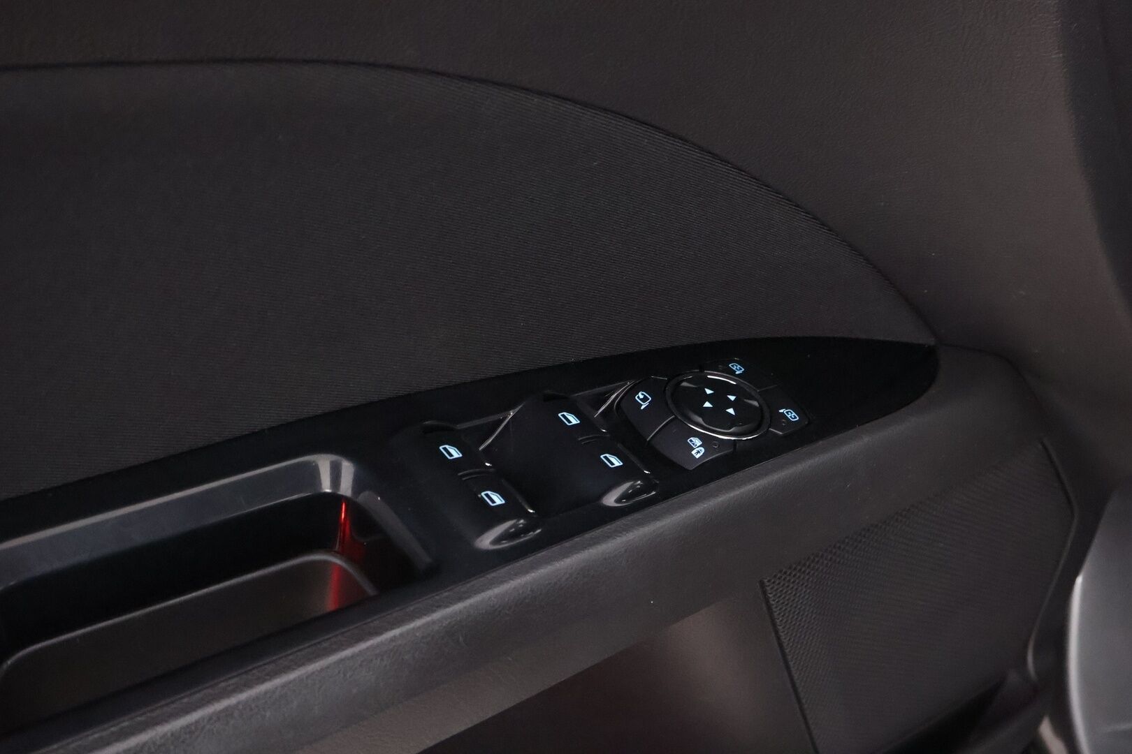 Ford Mondeo 2015 1,6 TDCi 115hv ECOnetic M6 Titanium Business 5D * Suomiauto / Peruutuskamera / Koukku / Sony Premium Sound / Dynamic LED - Lohko & Sisäpistoke / Facelift / Jakopää tehty! - Osta nyt, maksa vasta ensi vuonna