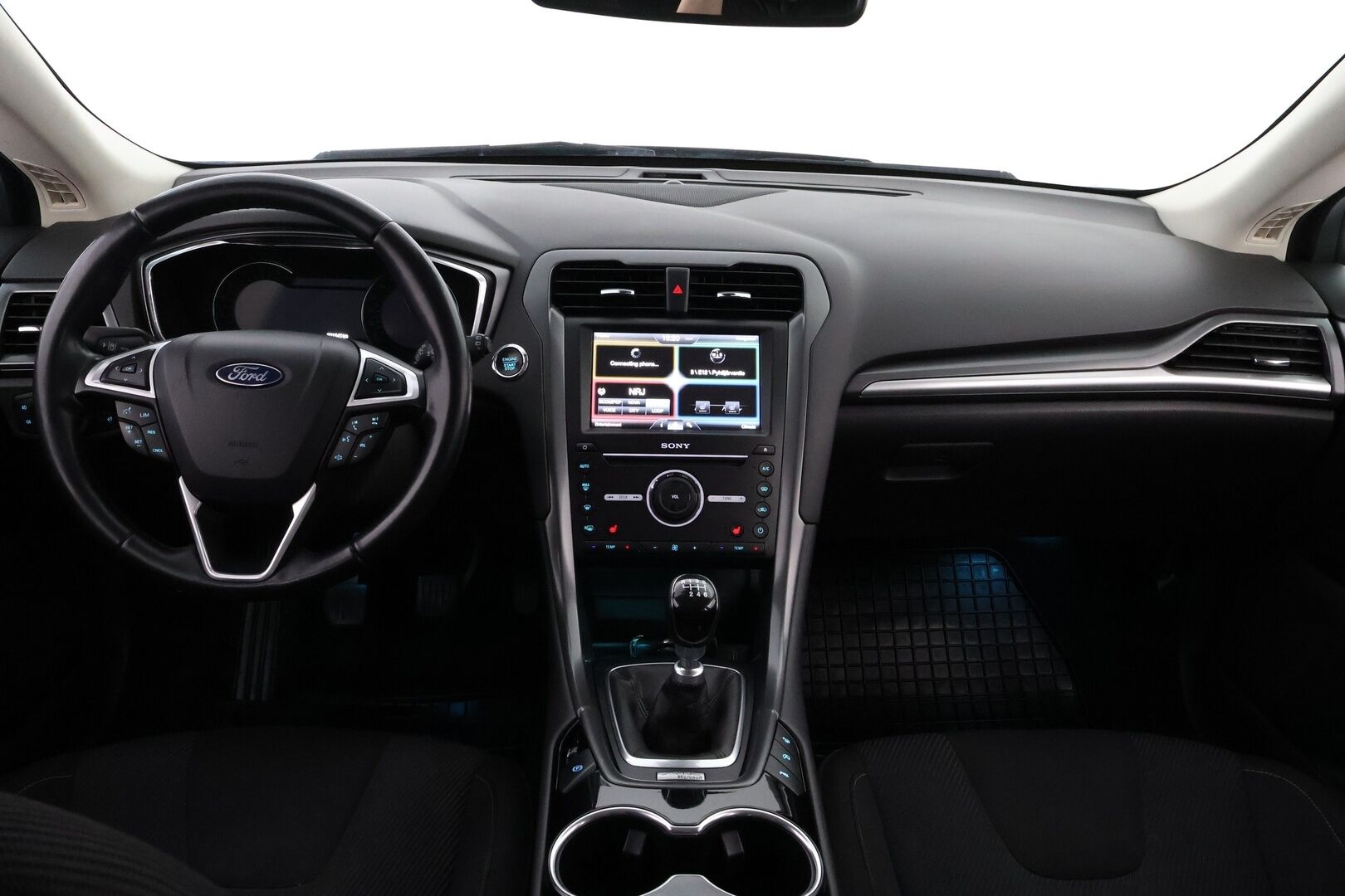 Ford Mondeo 2015 1,6 TDCi 115hv ECOnetic M6 Titanium Business 5D * Suomiauto / Peruutuskamera / Koukku / Sony Premium Sound / Dynamic LED - Lohko & Sisäpistoke / Facelift / Jakopää tehty! - Osta nyt, maksa vasta ensi vuonna