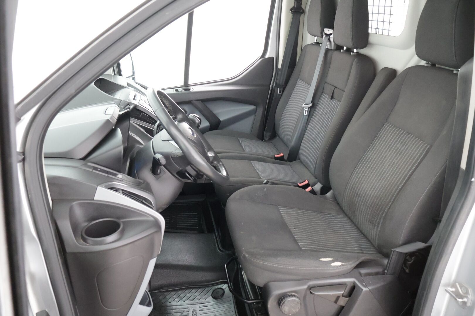 Ford Transit Custom 2015 310 2,2TDCi 125 hv Trend M6 Van N1 L2H1 FWD