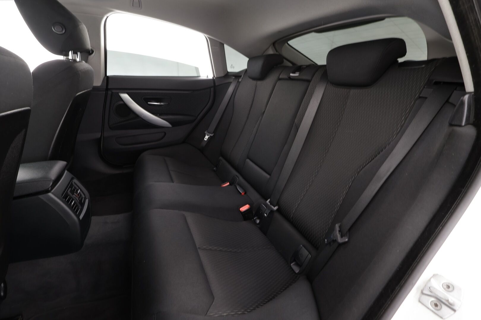 BMW 420 2016 F36 Gran Coupe 420d TwinPower Turbo A xDrive Business Automatic * Vakkari / Sporttipenkit /  xenon / P. Tutka* - Kahdet renkaat / suomi auto