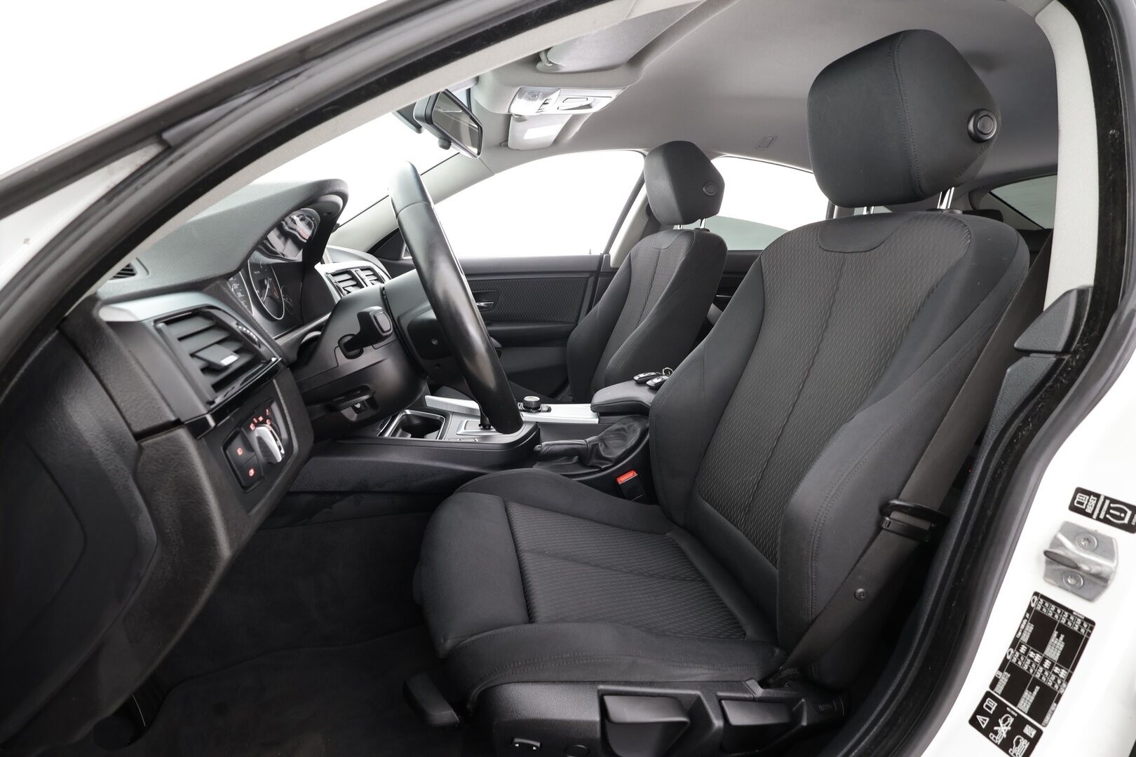 BMW 420 2016 F36 Gran Coupe 420d TwinPower Turbo A xDrive Business Automatic * Vakkari / Sporttipenkit /  xenon / P. Tutka* - Kahdet renkaat / suomi auto