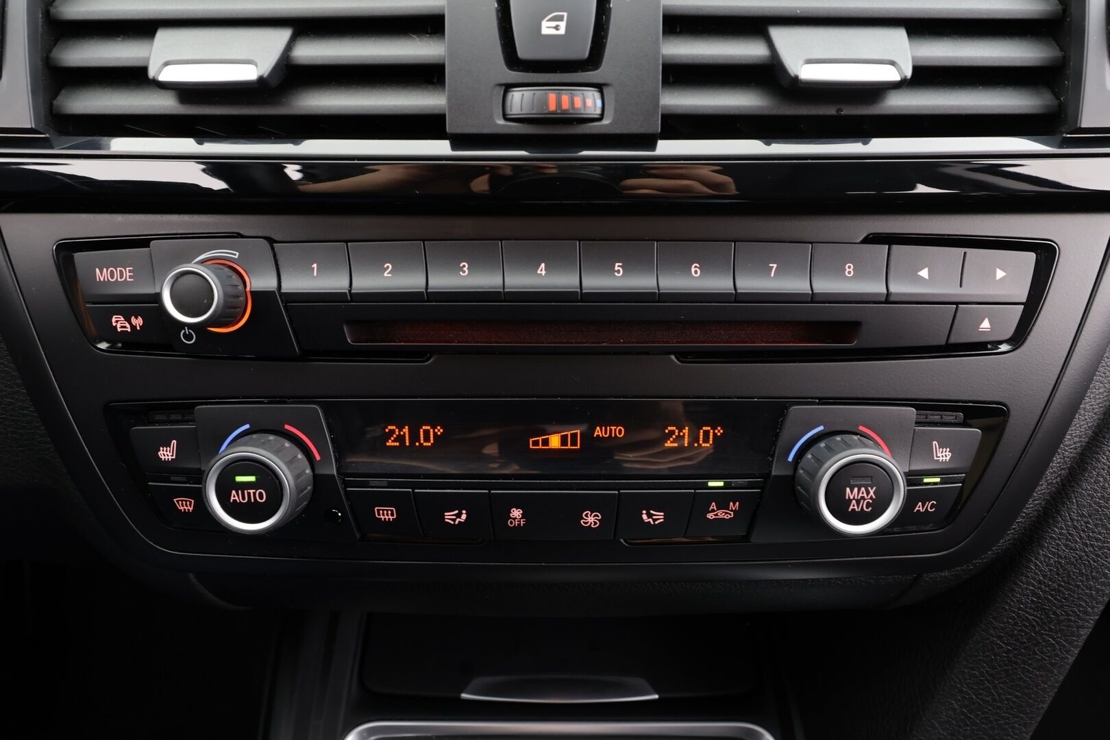 BMW 420 2016 F36 Gran Coupe 420d TwinPower Turbo A xDrive Business Automatic * Vakkari / Sporttipenkit /  xenon / P. Tutka* - Kahdet renkaat / suomi auto