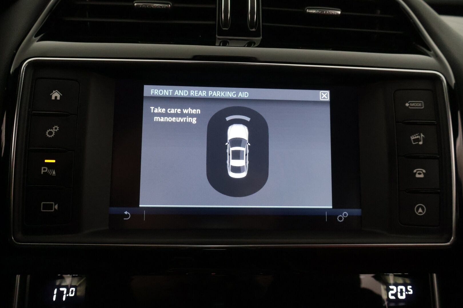 Jaguar XE 2016 20d R-Sport Aut *Webasto / Adapt. vakkari / Meridian / Punaset Nahat / Ohjauspyörän lämmitys /** Huutokaupat.com - Myydään Huutokaupat.com - *Webasto / Adapt. vakkari / Meridian / Punaset Nahat / Ohjauspyörän lämmitys / 