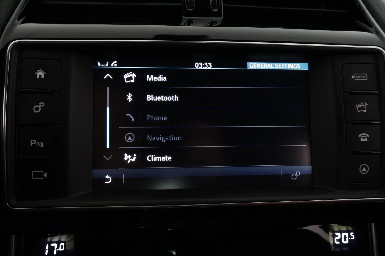 Jaguar XE 2015 20d R-Sport Aut *Webasto / Adapt. vakkari / Meridian / Punaset Nahat / Ohjauspyörän lämmitys / - *Webasto / Adapt. vakkari / Meridian / Punaset Nahat / Ohjauspyörän lämmitys / 