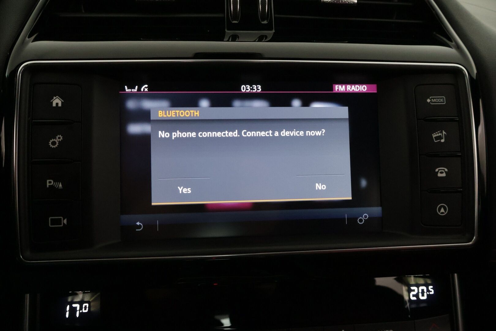 Jaguar XE 2016 20d R-Sport Aut *Webasto / Adapt. vakkari / Meridian / Punaset Nahat / Ohjauspyörän lämmitys /** Huutokaupat.com - Myydään Huutokaupat.com - *Webasto / Adapt. vakkari / Meridian / Punaset Nahat / Ohjauspyörän lämmitys / 