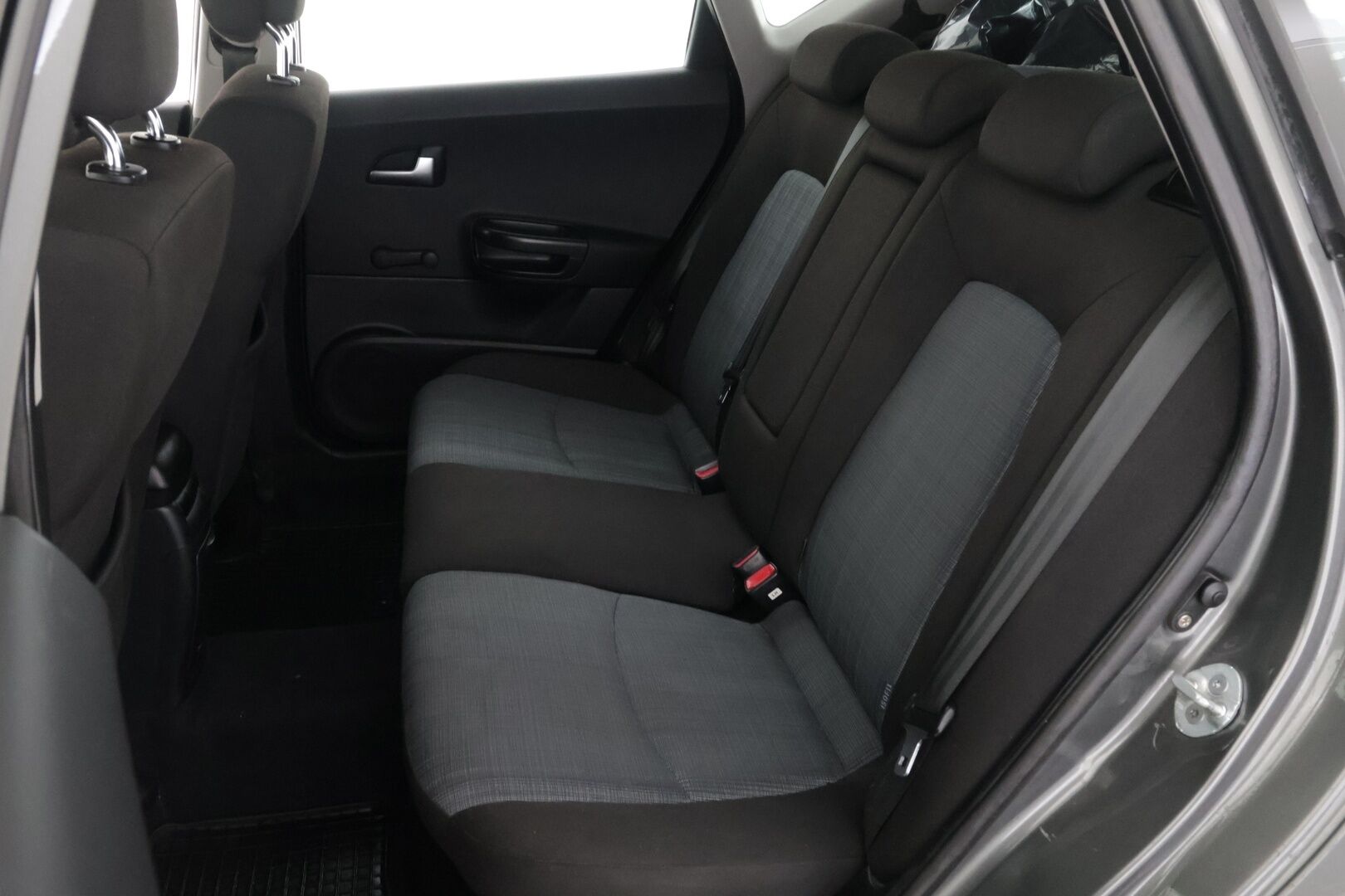 Kia cee'd 2010 2,0 EX SW - *Myydään Huutokaupat.com!*
