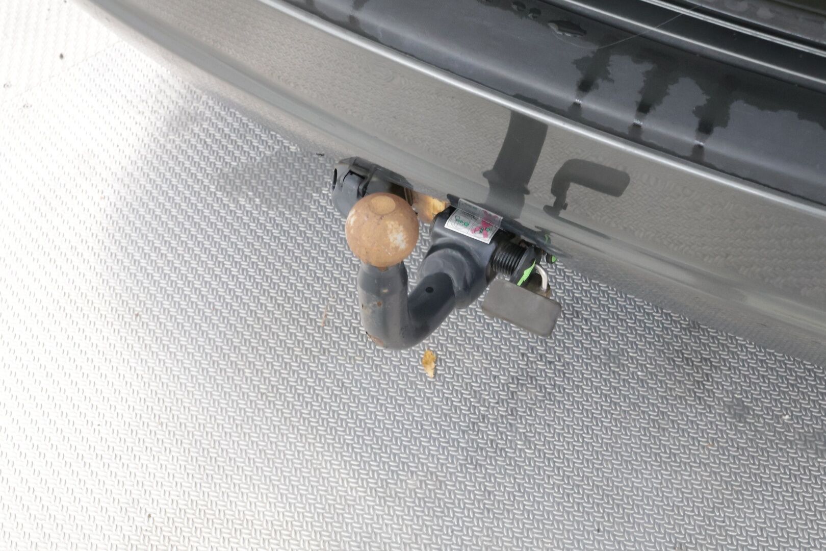 Kia cee'd 2010 2,0 EX SW - *Myydään Huutokaupat.com!*