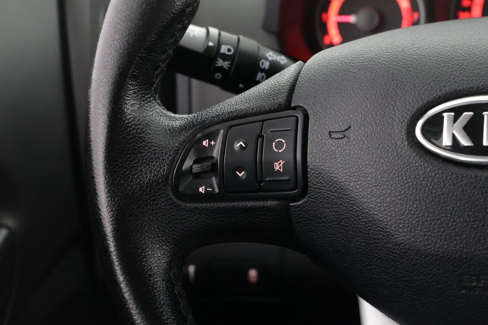 Kia cee'd 2010 2,0 EX SW - *Myydään Huutokaupat.com!*