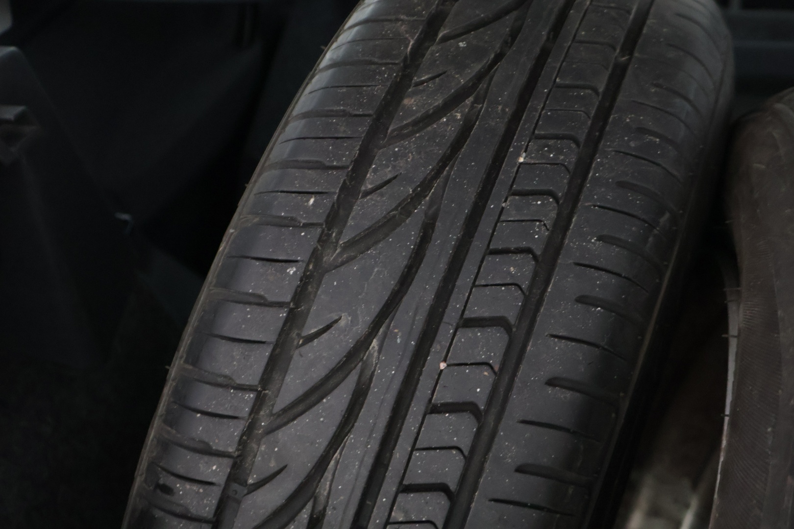 Volkswagen Polo 2005 4D POLO HATCHBACK 1.2 * YritysOutlet - Myydään vain yrityksille* - *Vähän ajettu / Ryhdikäs / Käyttöauto*