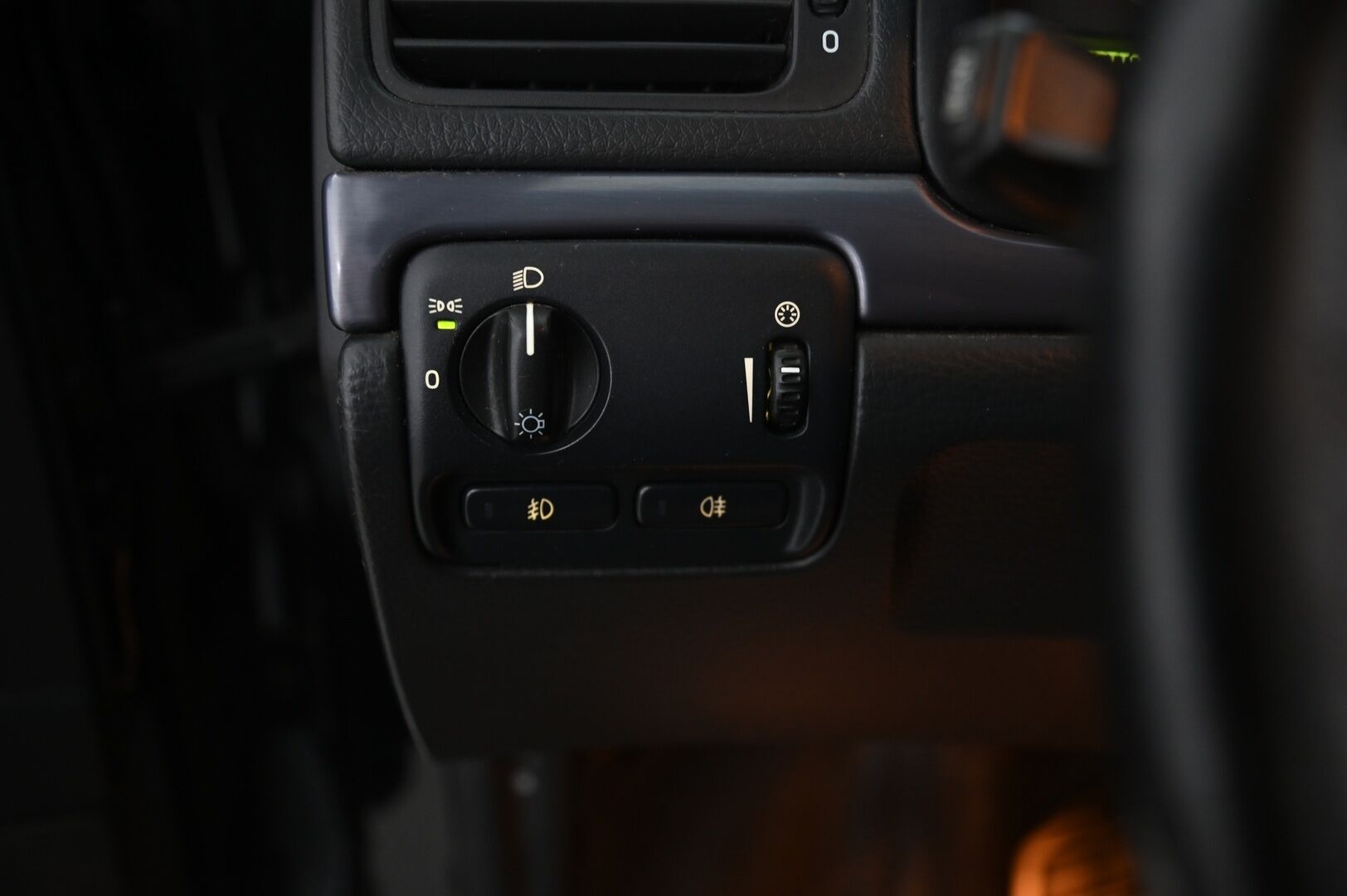 Volvo S80 2005 4D S80 SEDAN 2.4 D5 AUTOMATIC-TS7969/279 - MYYDÄÄN HUUTOKAUPPA.COM