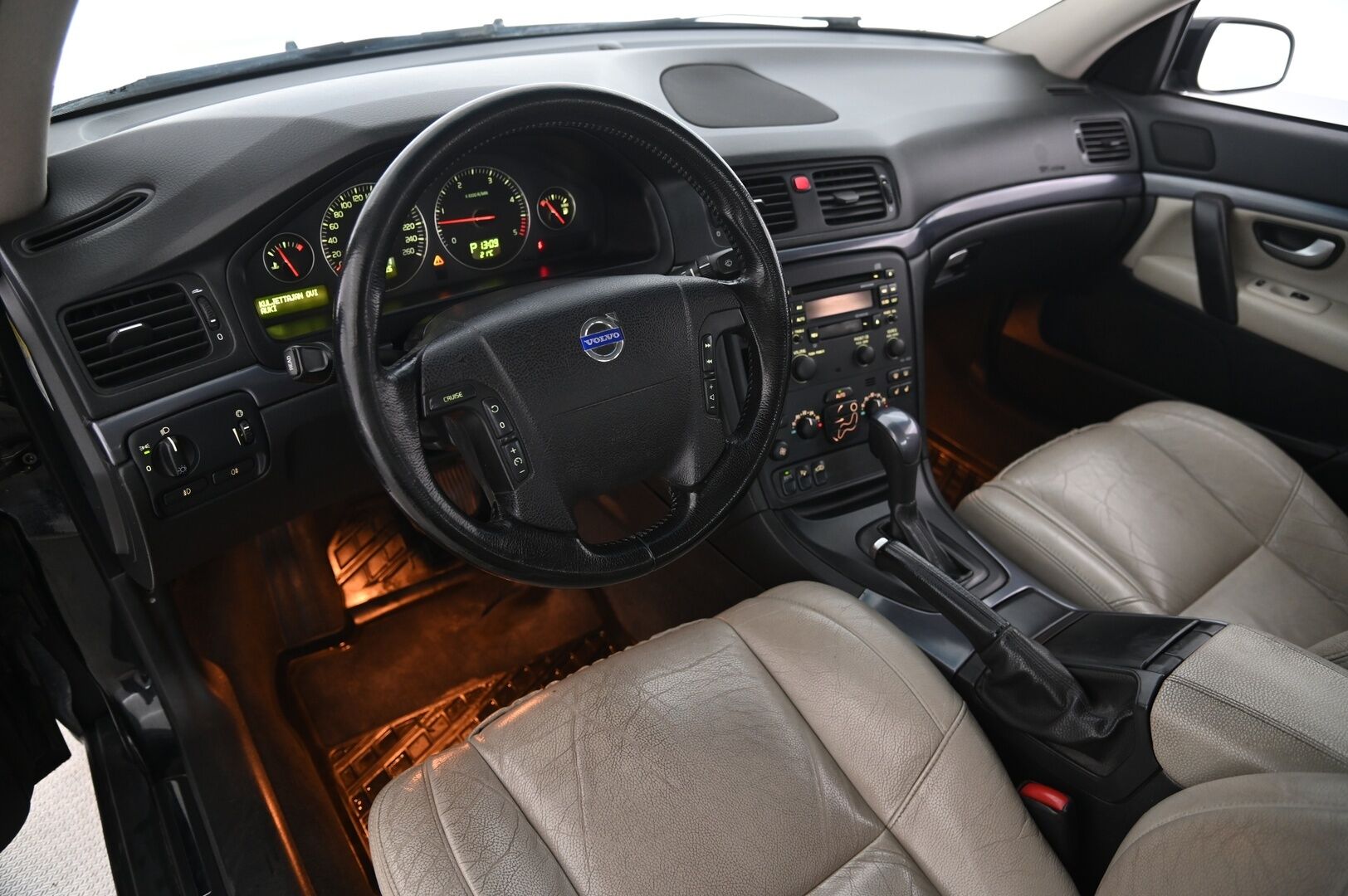 Volvo S80 2005 4D S80 SEDAN 2.4 D5 AUTOMATIC-TS7969/279 - MYYDÄÄN HUUTOKAUPPA.COM