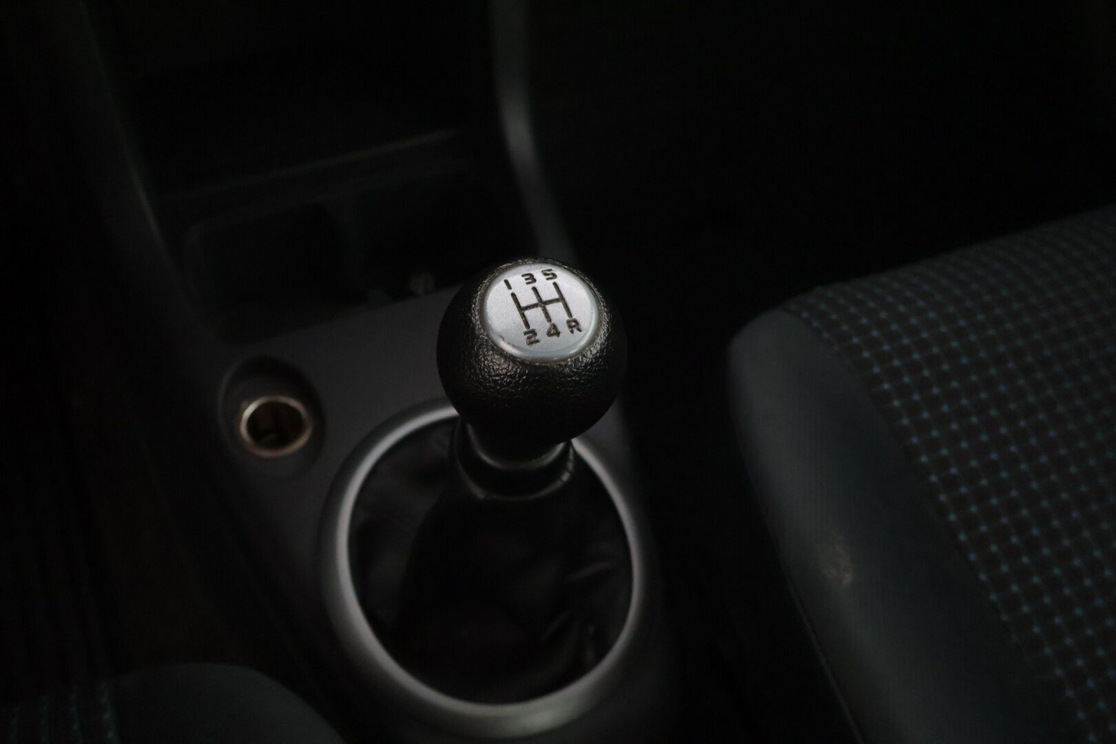 Suzuki Swift 2005 1,3  *YritysOutlet - Myydään vain yrityksille - YritysOutlet - Myydään vain yrityksille* - 2x Renkailla 