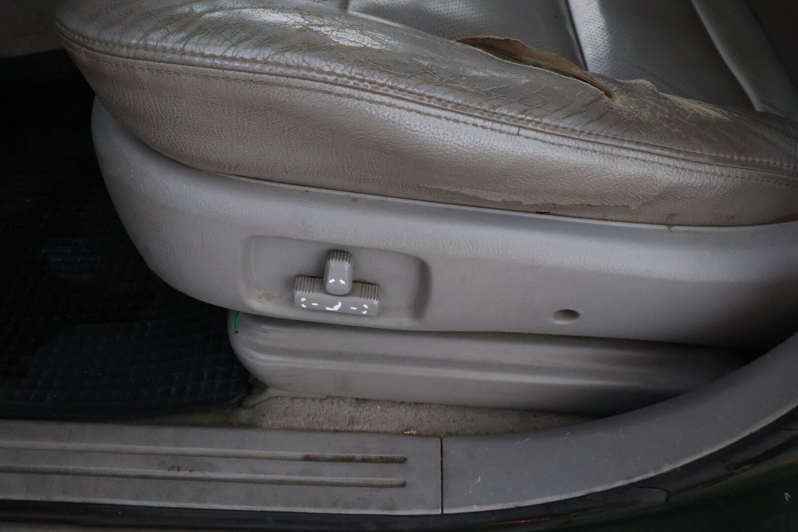 Kia Sorento 2007 2,4 EX Pro-S Business – Tämä auto myydään YritysOutlet -valikoimasta vain yritykselle - – Tämä auto myydään YritysOutlet -valikoimasta vain yritykselle - Osta nyt, maksa vasta ensi vuonna