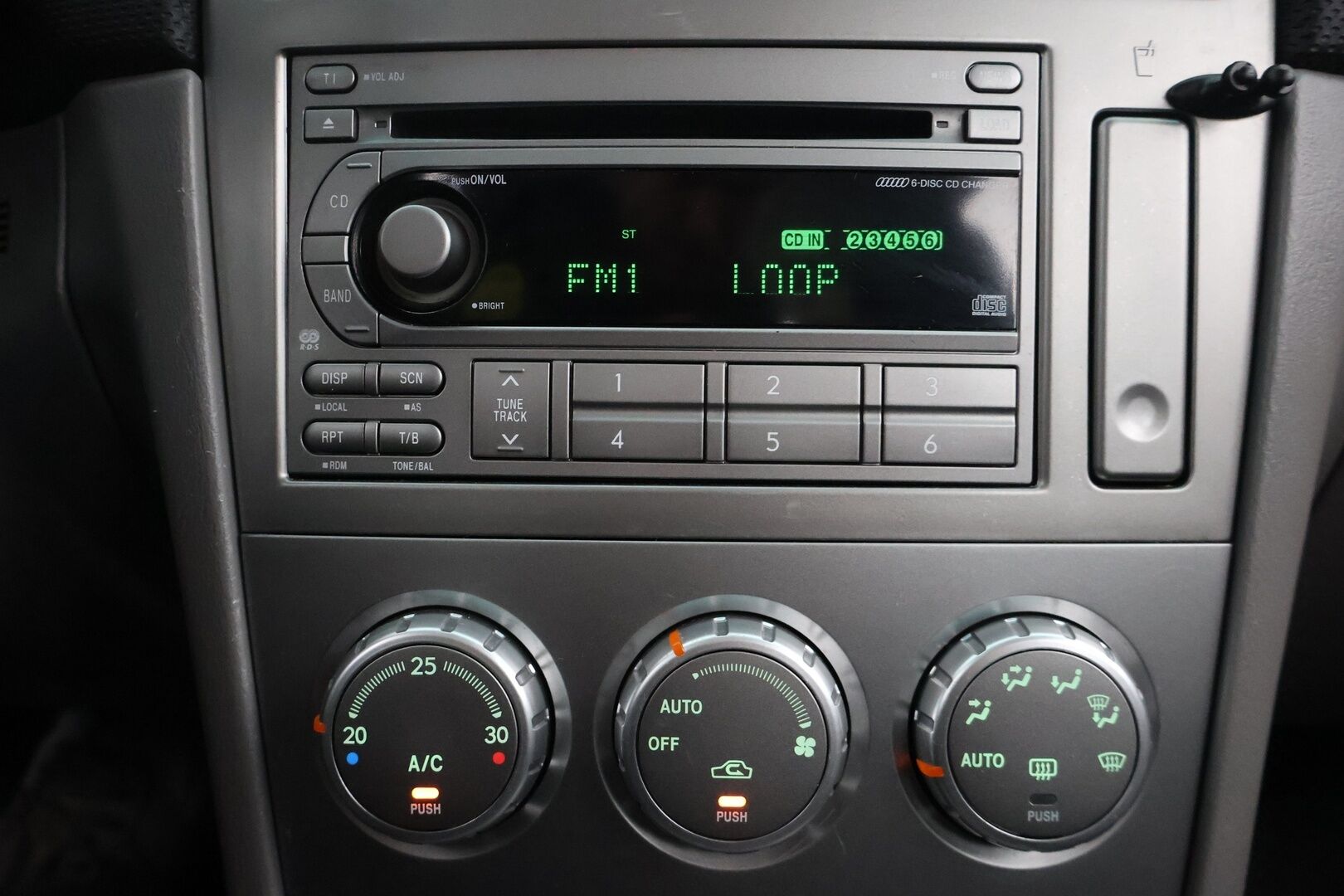 Subaru Forester 2006 2,0 X UL AT / YritysOutlet - Myydään vain yrityksille / - Tulossa myyntiin!