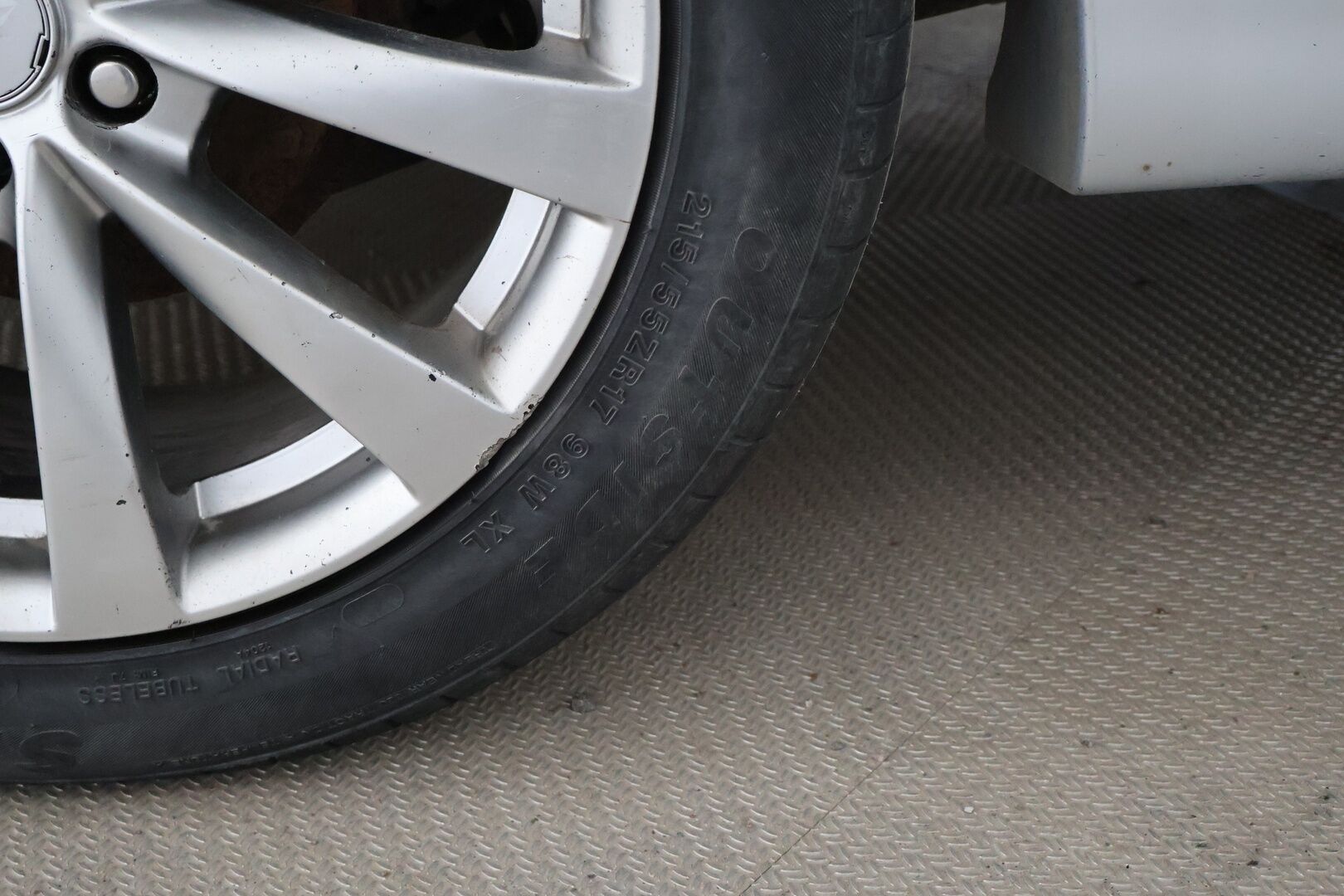 Subaru Forester 2006 2,0 X UL AT / YritysOutlet - Myydään vain yrityksille / - Tulossa myyntiin!