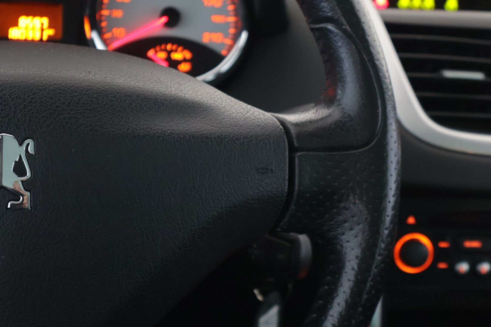 Peugeot 207 2007 5D 207 WAGON 1.6I * YritysOutlet - Myydään vain yrityksille *