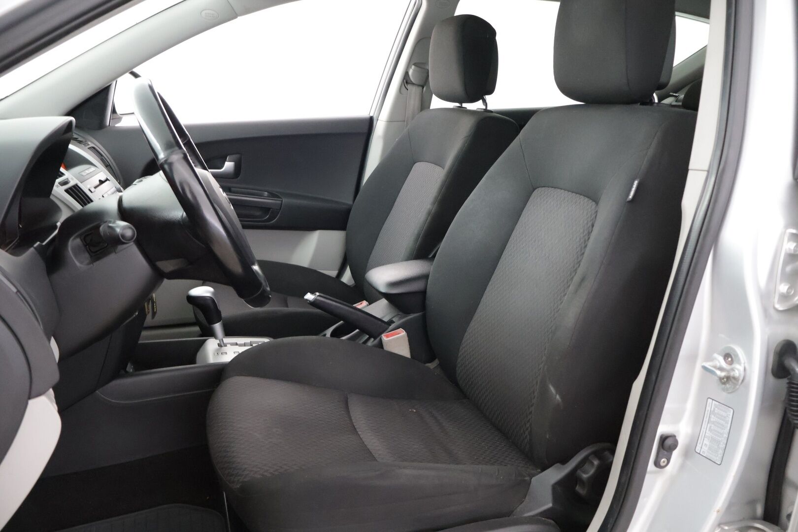 Kia cee'd 2008 1,6 CRDi EX SW A/T** YritysOutlet - Myydään vain yrityksille - Suomi-auto | Vakkari | Lohko | Vetokoukku | Ilmastointi | 2x Renkaat 
