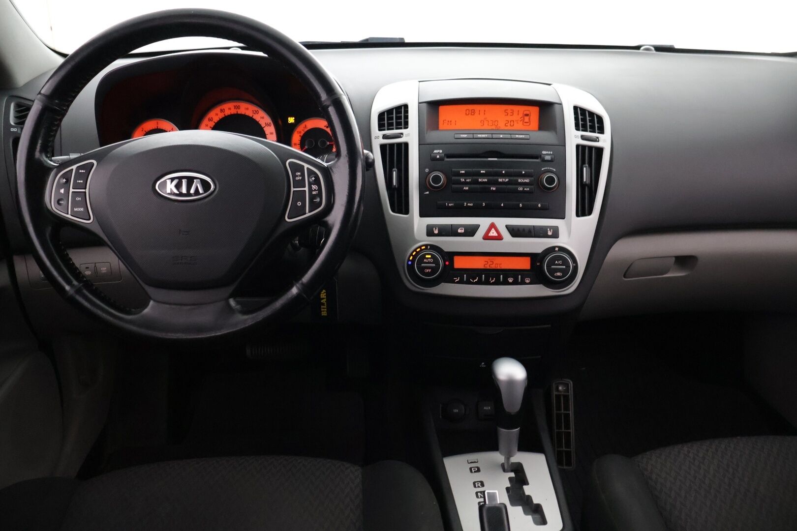 Kia cee'd 2008 1,6 CRDi EX SW A/T** YritysOutlet - Myydään vain yrityksille - Suomi-auto | Vakkari | Lohko | Vetokoukku | Ilmastointi | 2x Renkaat 