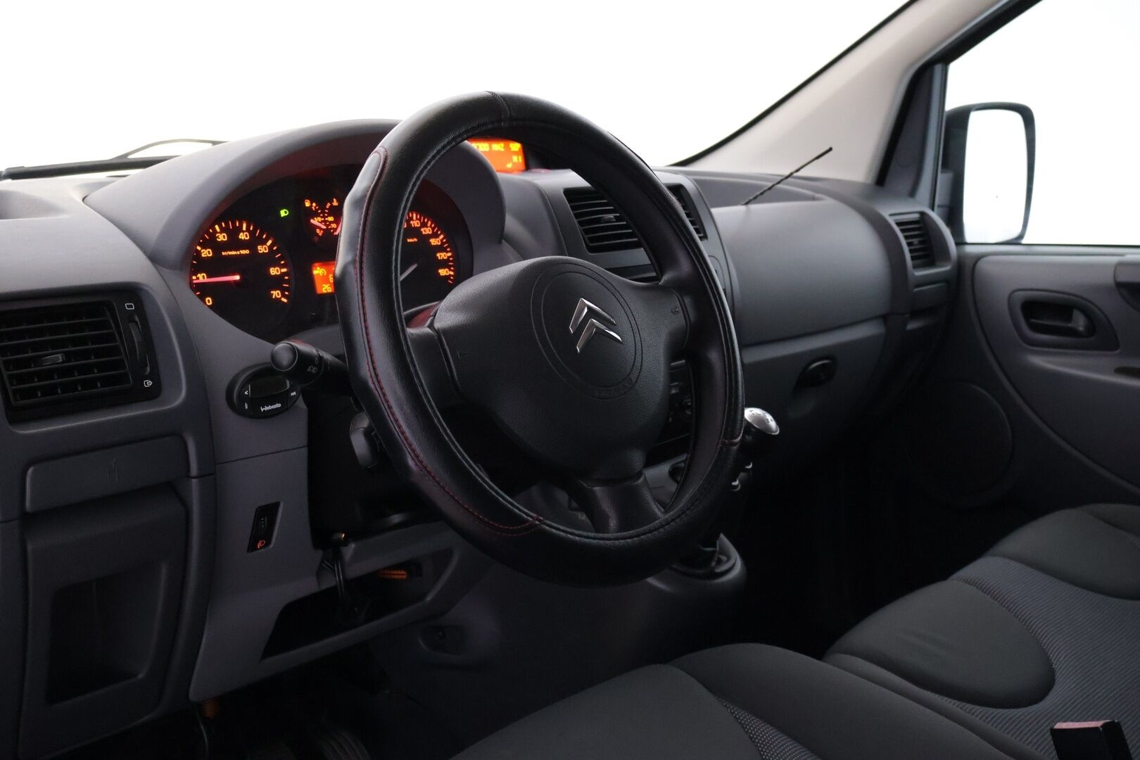 Citroen JUMPY 2008 2,0 20 HDi 120 L1H1 - YritysOutlet - Myydään vain yrityksille - Webasto / Kahdet renkaat / Koukku!