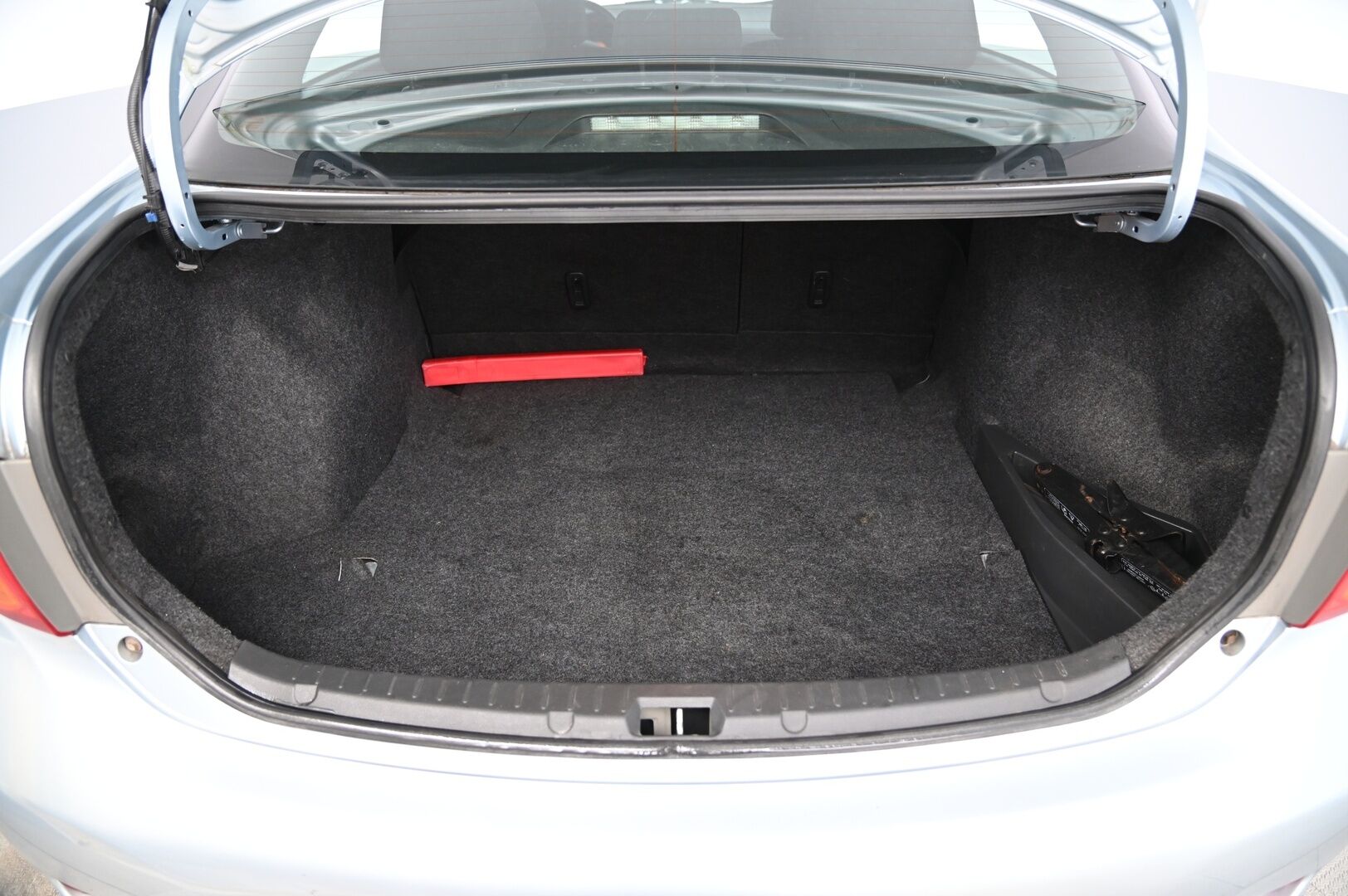 Toyota Corolla 2009 1,6 Dual VVT-i * Lohkolämmitin / 2 Renkaat / Juuri huollettu * - Juuri huollettu Toyota maltillisilla kilometreillä!