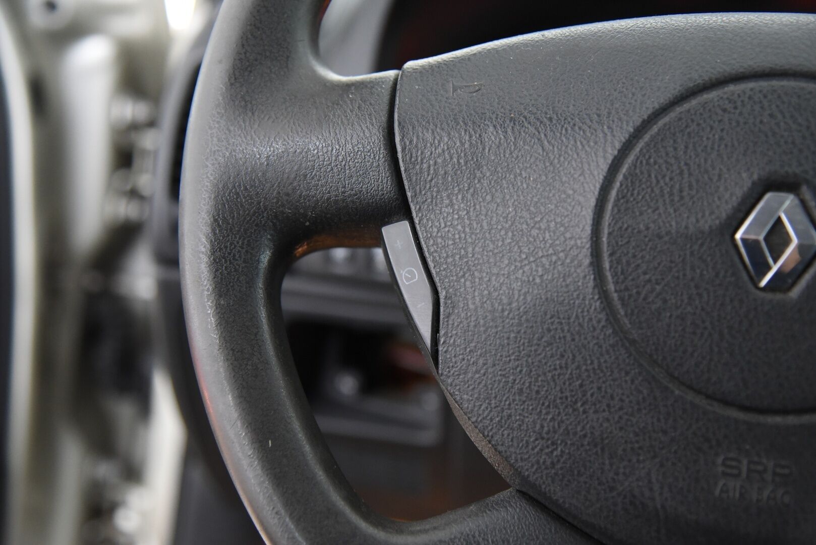 Renault Laguna 2007 5D LAGUNA BREAK 1.6 / Myydään huutokaupat.com:issa! - Myydään Huutokaupat.com:issa