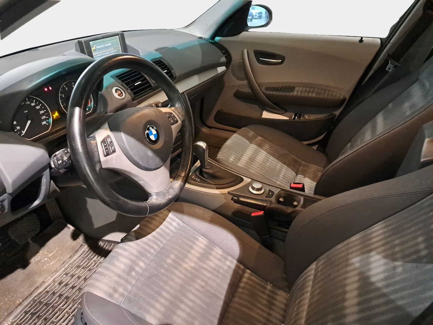 BMW 118 2005 2,0 118i E87 - YritysOutlet - Myydään vain yrityksille - Siisti yksilö! / Kahdet renkaat / Lohkolämmitin! 