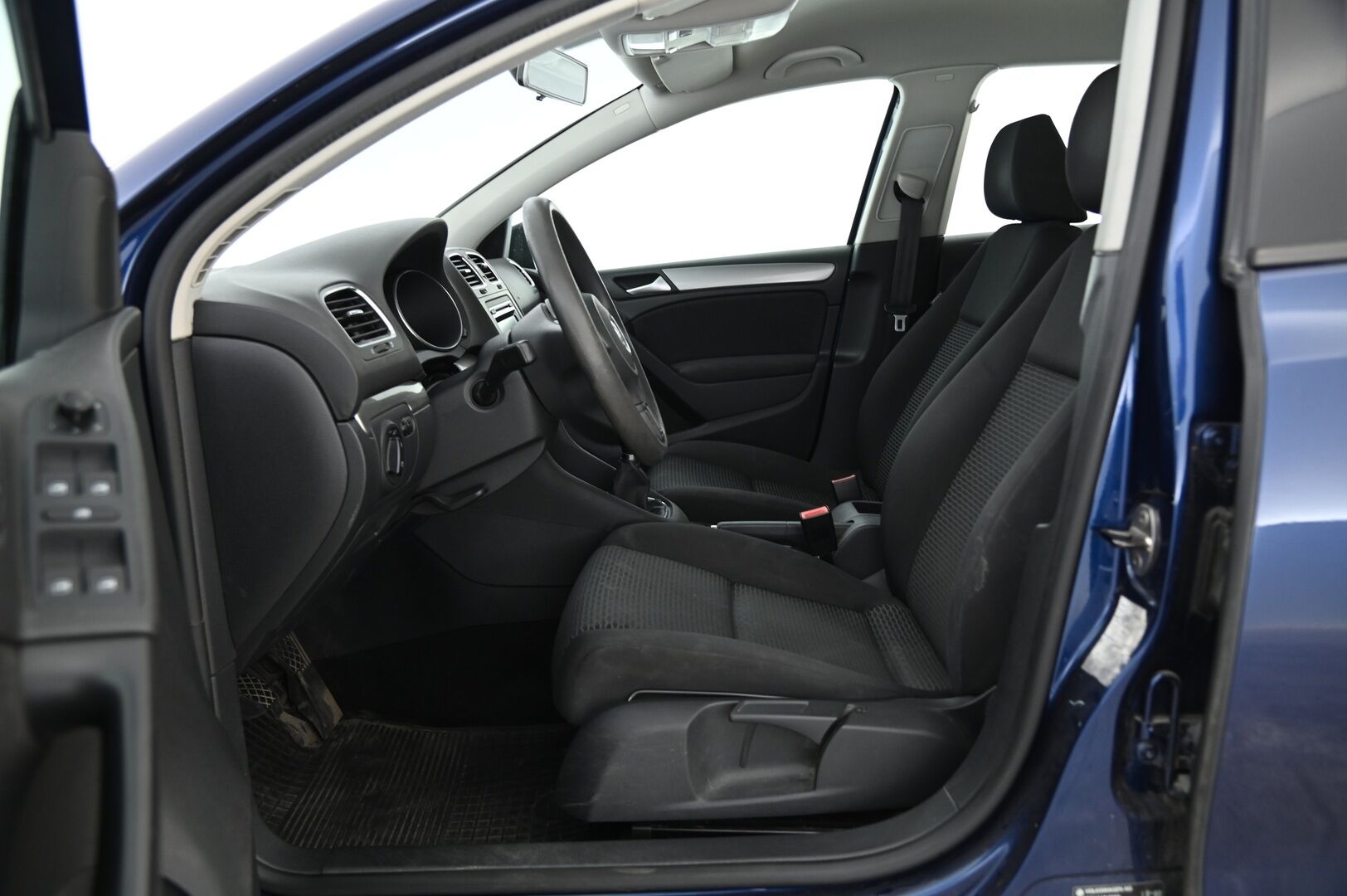 Volkswagen Golf 2009 Trendline 1,4 TSI 90 kW 4-ovinen *MYYDÄÄN HUUTOKAUPAT.COM* - MYYDÄÄN HUUTOKAUPAT.COM