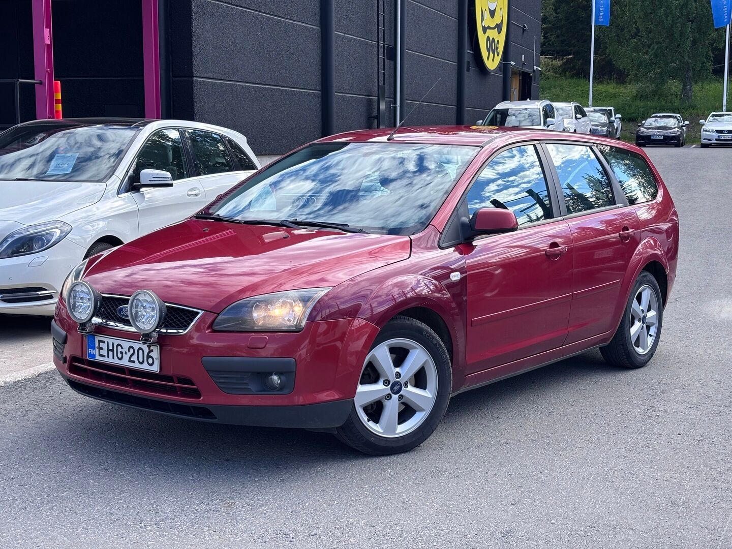 Ford Focus 2007 5D FOCUS STW 1.6VCT-DA3/264 - YritysOutlet - Myydään vain yrityksille - | Juuri katsastettu! | Todella kattavat huollot | 2x renkaat ja vanteet |