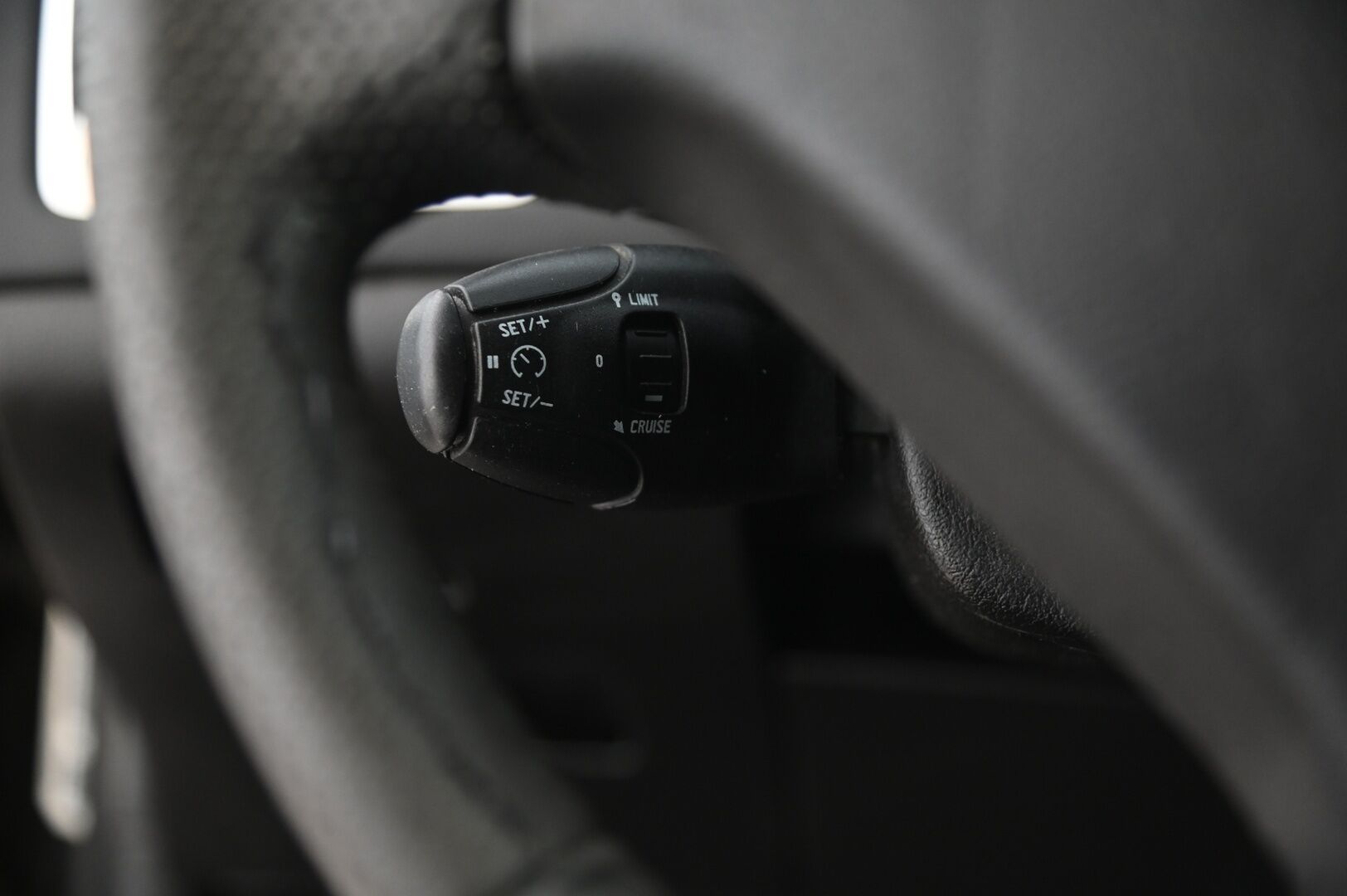 Peugeot 307 2007 *Myydään Huutokaupat.com*