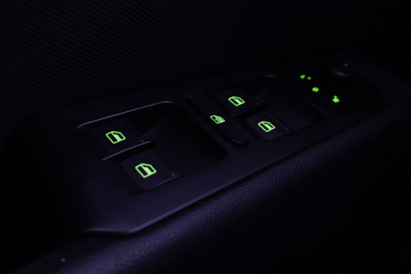 Skoda Superb 2009 1,9 TDI DPF GreenLine - YritysOutlet - Myydään vain yrityksille - – Tämä auto myydään YritysOutlet -valikoimasta vain yritykselle - Osta nyt, maksa vasta ensi vuonna