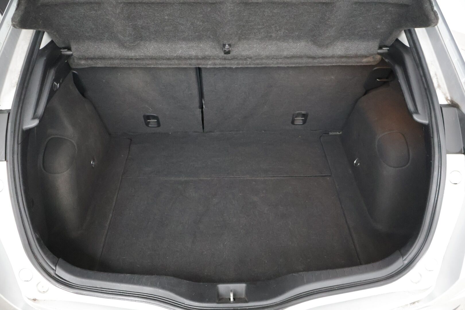 Honda Civic 2010 1.4i Sport 5-ov** YritysOutlet - Myydään vain yrityksille - Irrotettava vetokoukku / 2 renkaat *