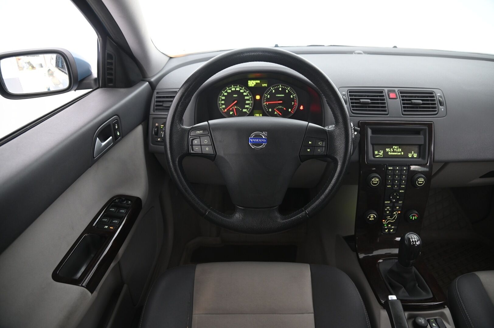 Volvo V50 2006 5D 1.8
