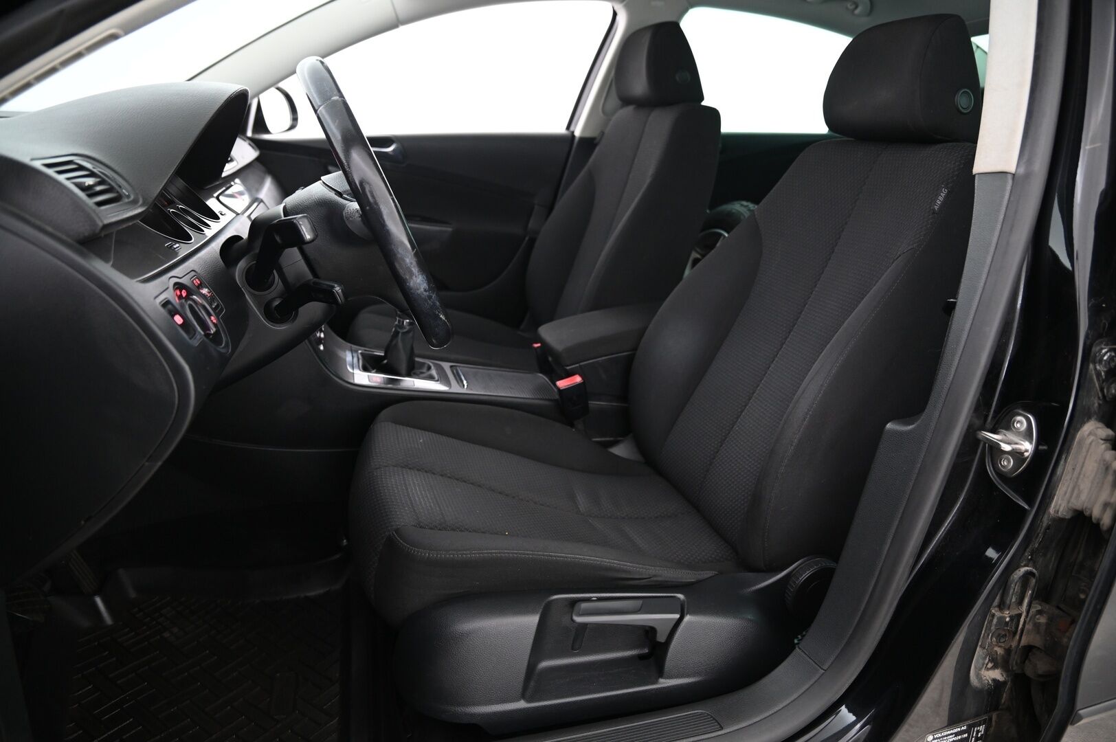Volkswagen Passat 2008 Luxline 1,9 TDI PowerDiesel 77 kW*Myydään Huutokaupat.com*
