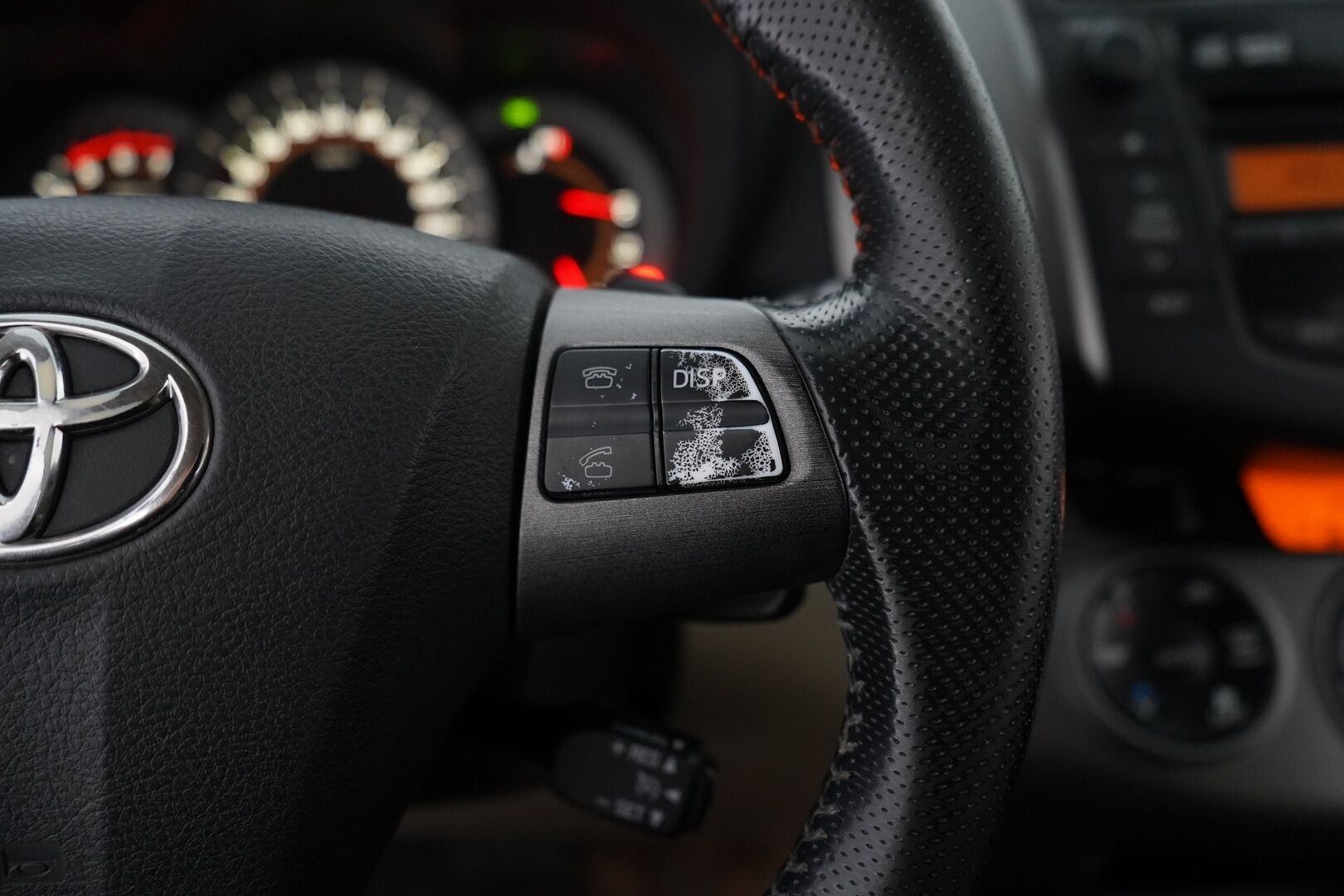 Toyota RAV4 2009 * MYYDÄÄN HUUTOKAUPAT.COM *