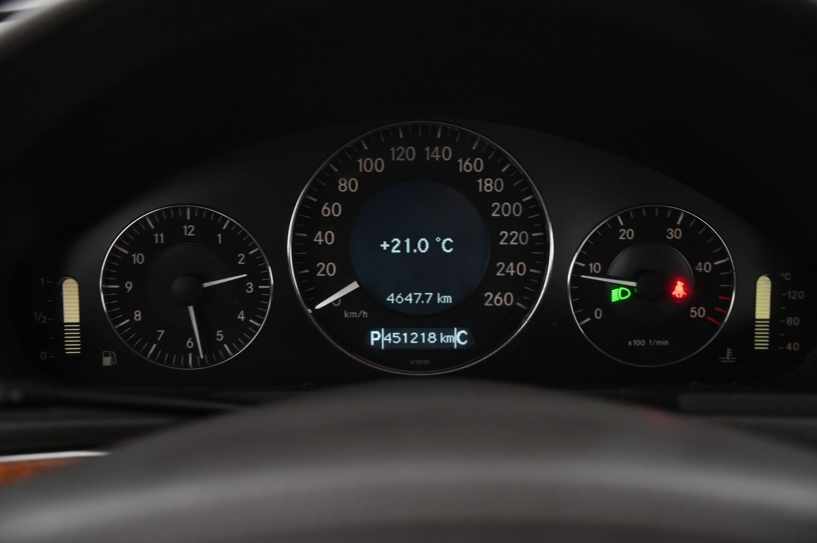 Mercedes-Benz E 2005 270 CDI Sedan * MYYDÄÄN HUUTOKAUPAT.COM * - MYYDÄÄN HUUTOKAUPAT.COM