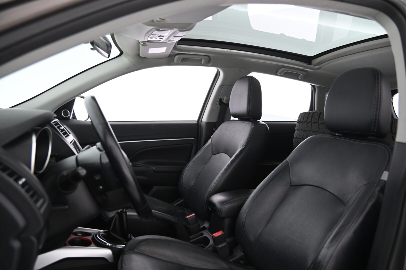 Mitsubishi ASX 2010 1,6 Instyle NAVI *MYYDÄÄN HUUTOKAUPAT.COM* - MYYDÄÄN HUUTOKAUPAT.COM 